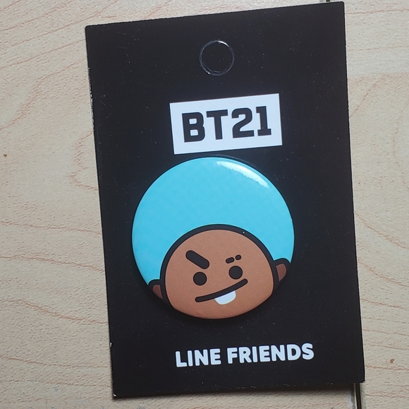 OFFICIAL BT21 PINS NEW!! - Picture 8 of 9